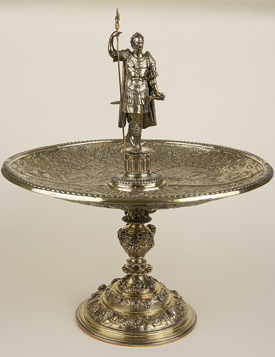 "Taza de Julio César o Taza Aldobrandini". Roma o Ausburgo, 1570-1580. Plata dorada