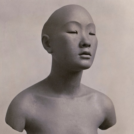 Eudald Serra: Coreana, modelada en 1938-1939. Fotografía del artista. Colección particular
