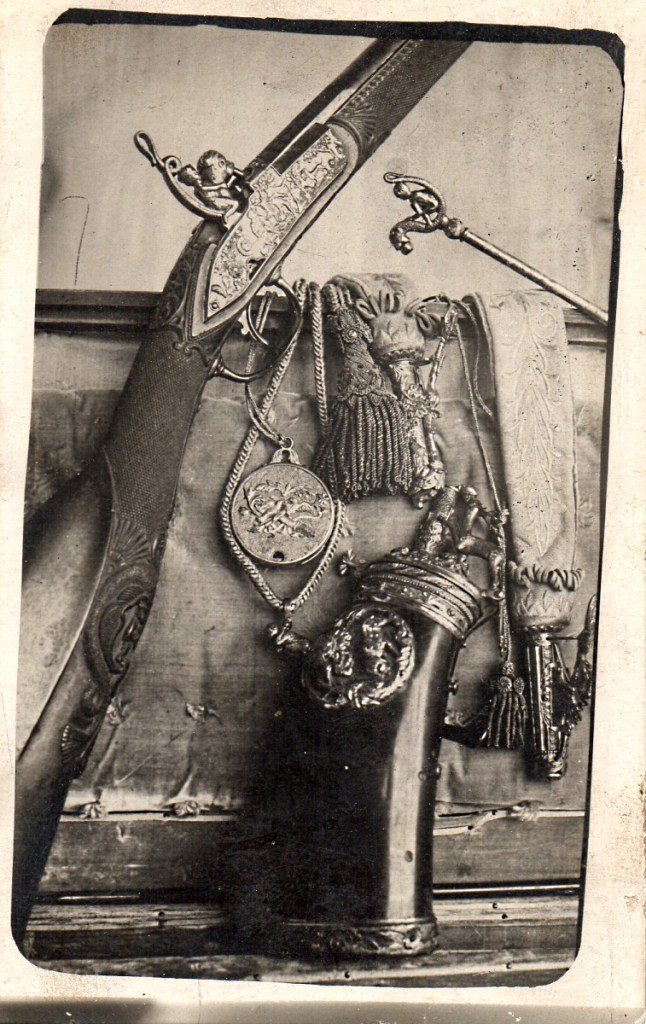 Fig. 7. Miguel de Fábregas y Solá. "Escopeta de caza (detalle)". Positivo en cartulina, 1907-1916. Archivo familiar Fábregas, Barcelona