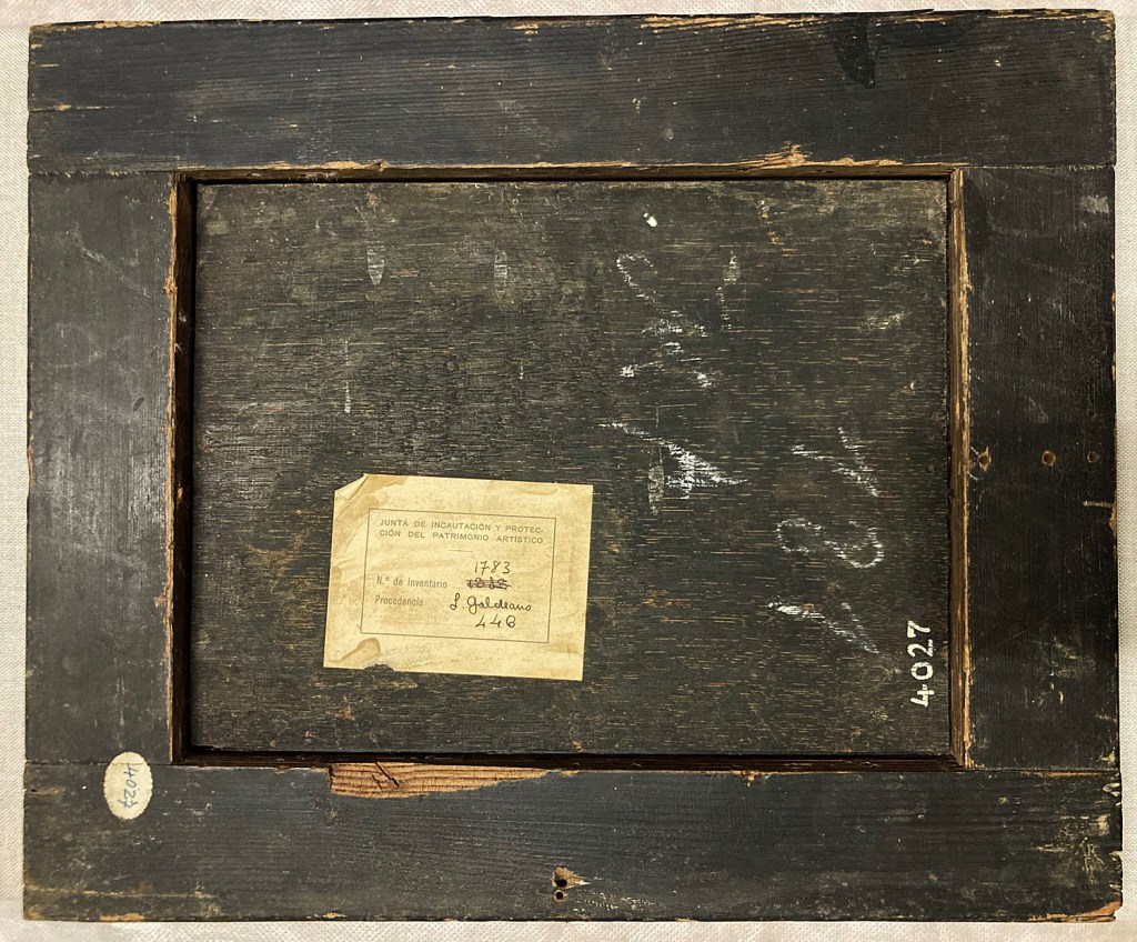 Fig. 3. Detalle de la trasera con la etiqueta de la Junta de Incautación y el número de inventario del dibujo de Paret (“4027”).